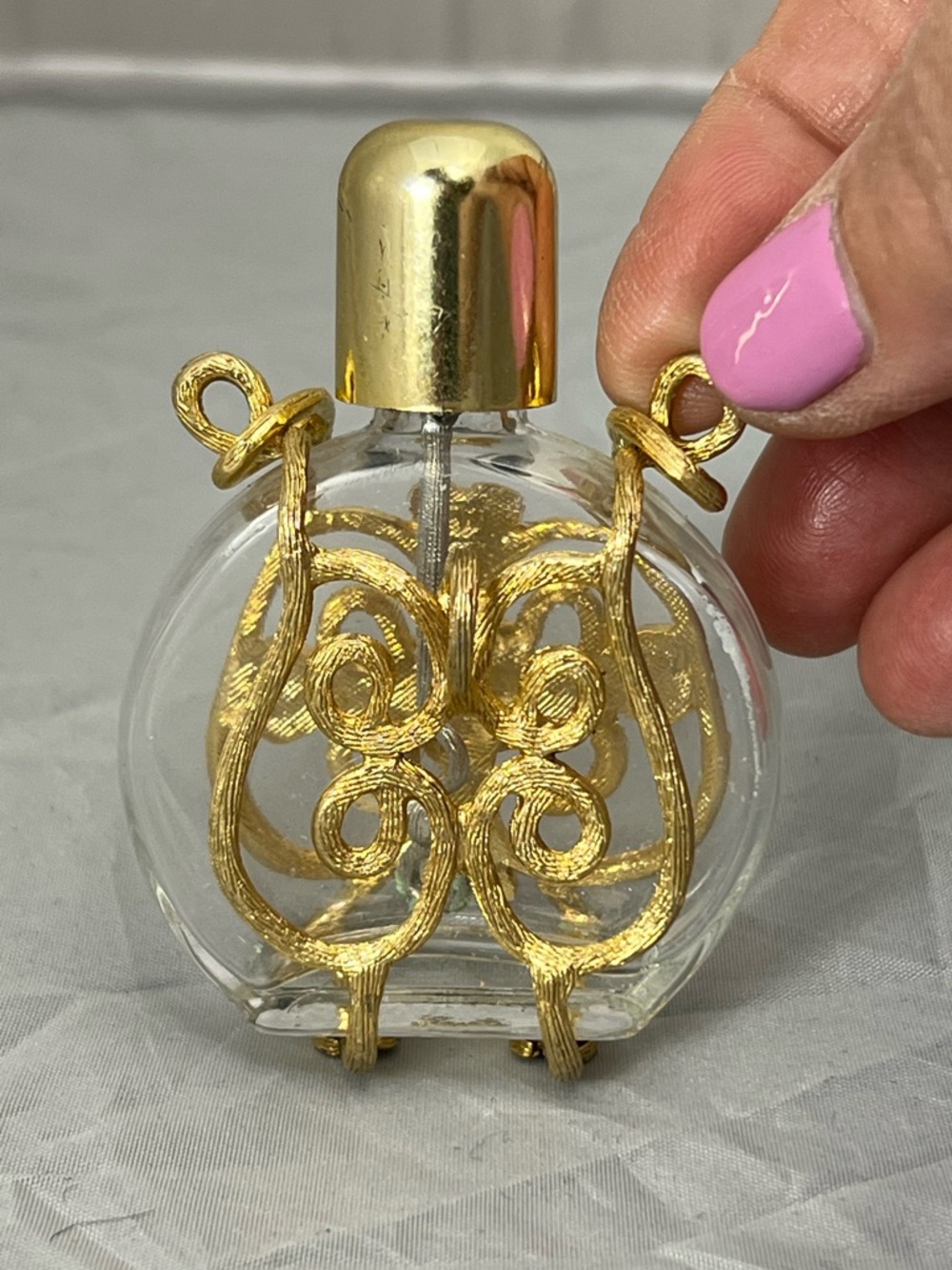 Vintage Round Glass Perfume Bottle with Gold Filigree - Picture 3 of 5
